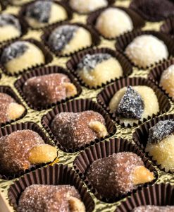 Alternative view of Sweet Treat Box